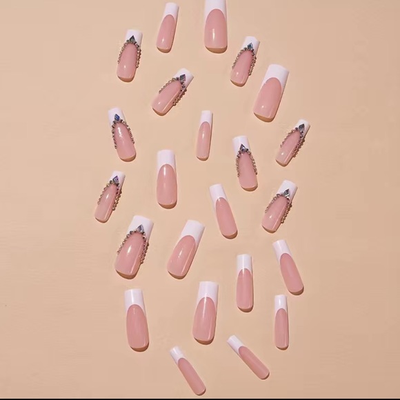 NEW: 24pcs Luxury Glossy Pink Press On, Extra Long Square Rhinestone Fake Nails - Picture 3 of 4